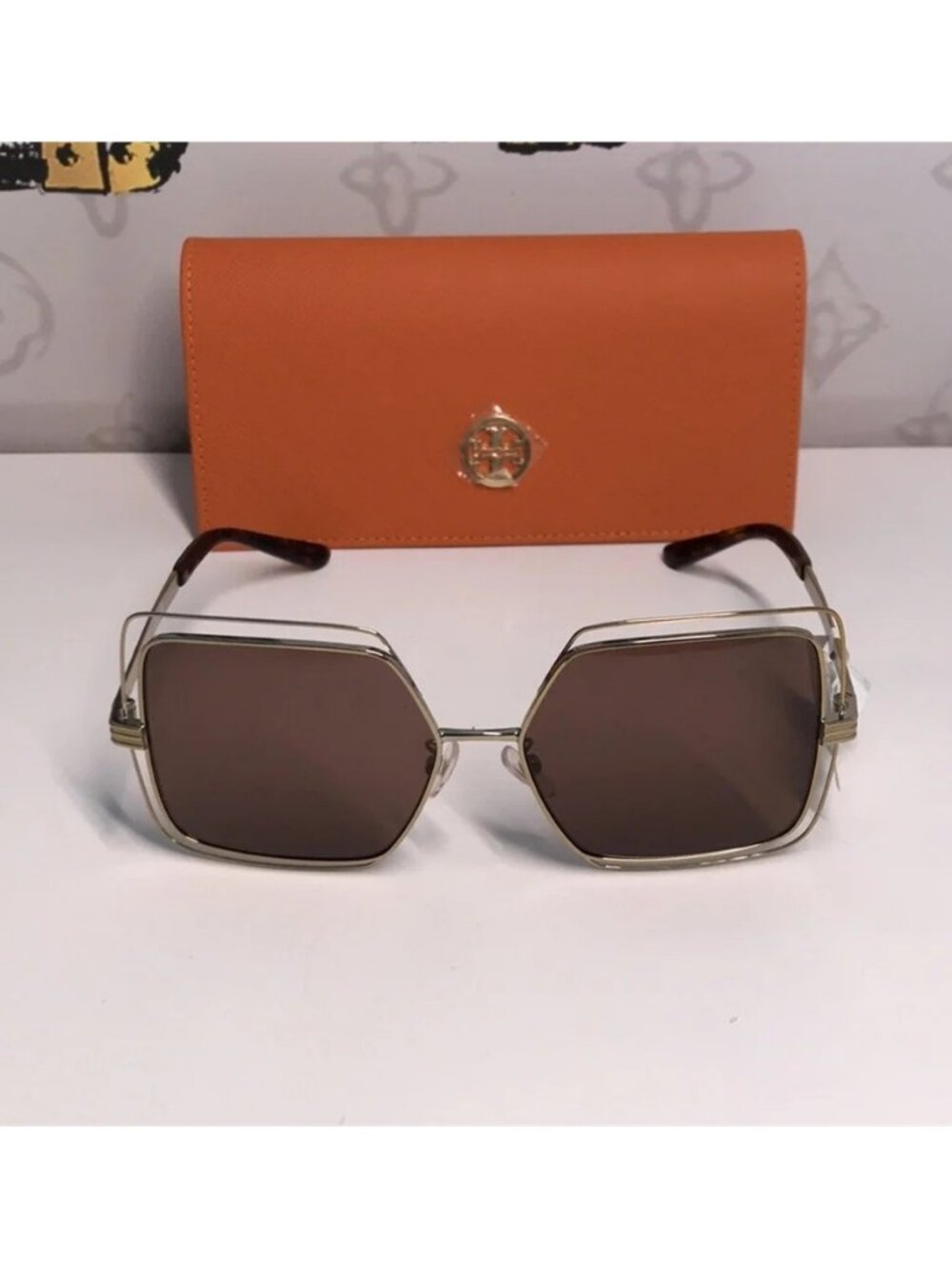 ✨ New Authentic Tory Burch TY6086 55-X Brown & Gold Sunglasses ✨ - Picture 4 of 8